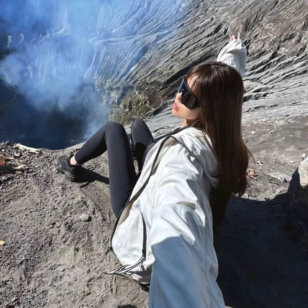 坡道上的红屋顶